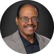 [MISSING IMAGE: ph_roberteknowlingjr-4c.jpg]